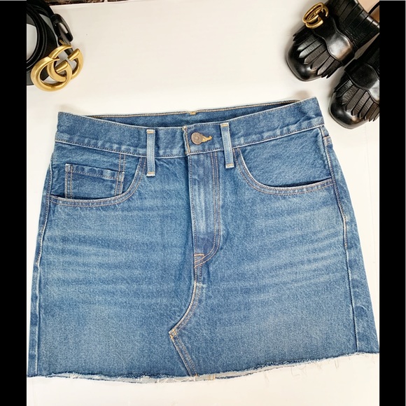 Levis Denim Mini Skirt, Frayed Distress Hem - Picture 2 of 8